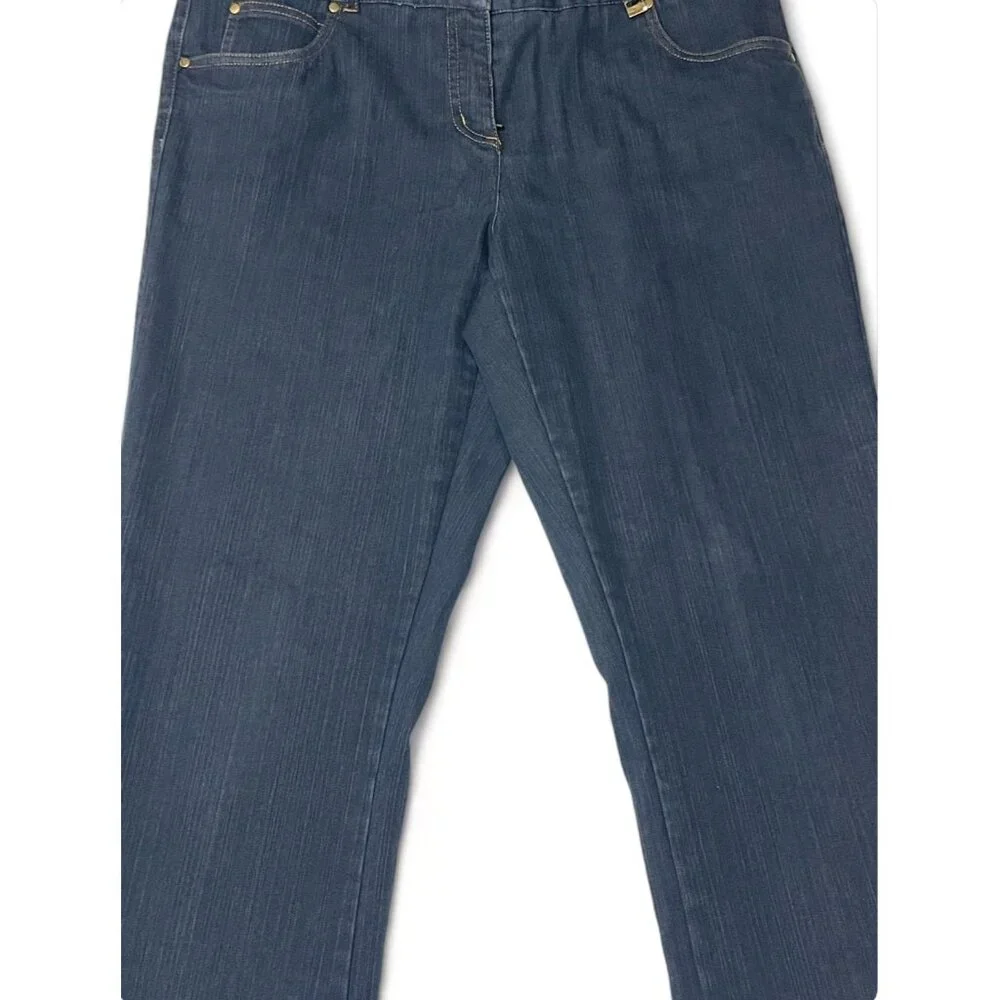 TanJay Women's Petites Dark Wash Denim Bootcut Jeans, Size 10P - Picture 6 of 16